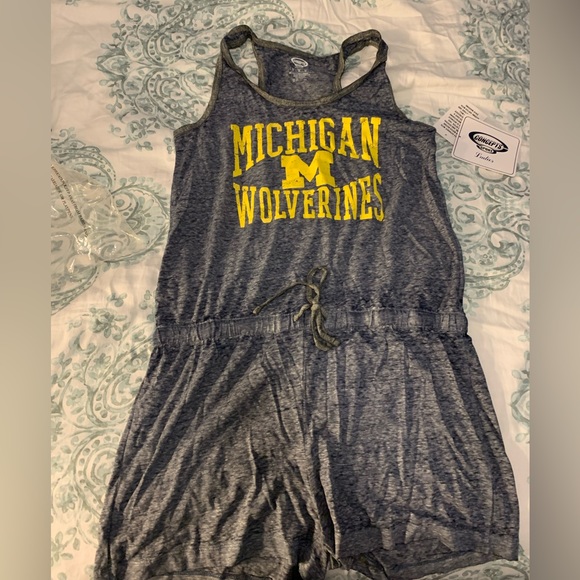 NWT University of Michigan heather navy blue romper size M - Picture 5 of 7